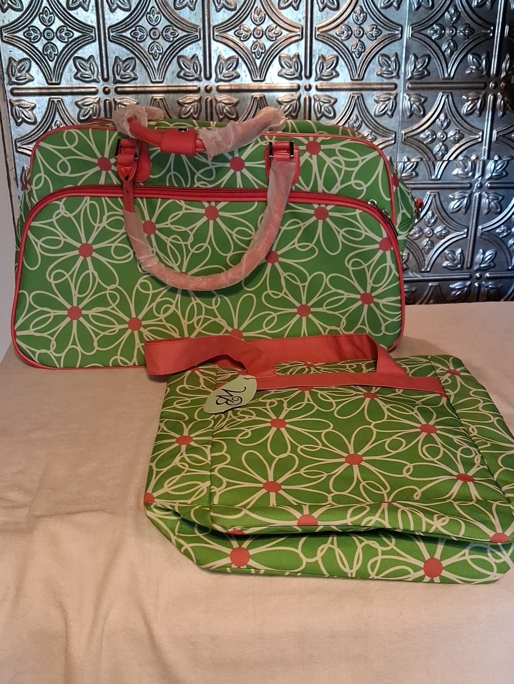 Green Floral Weekender Bag with Coral Accents Matching Tote